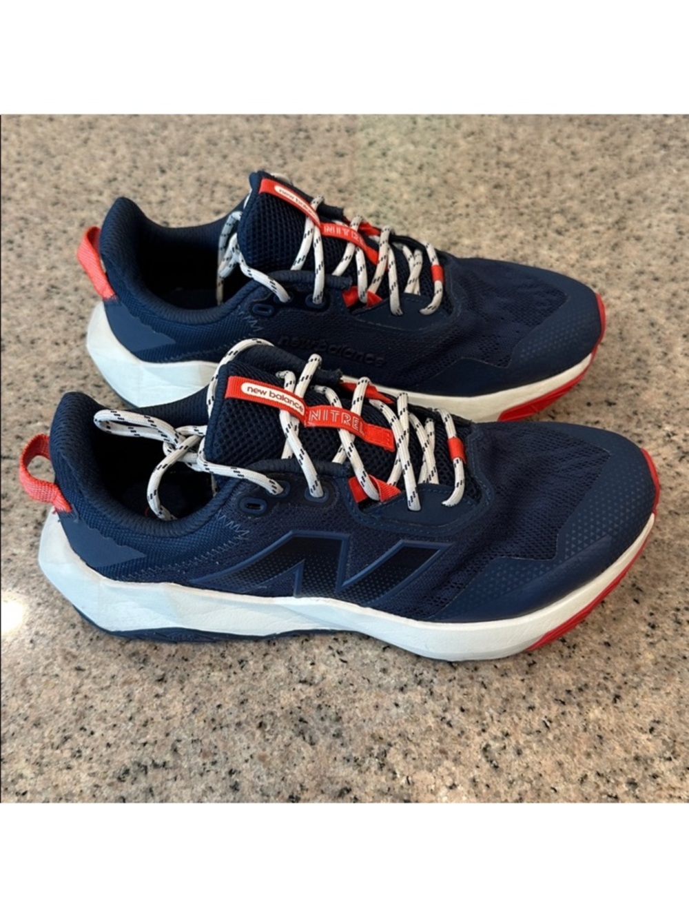 New Balance Men's Dynasoft Nitrel V6 Trail Running Shoe